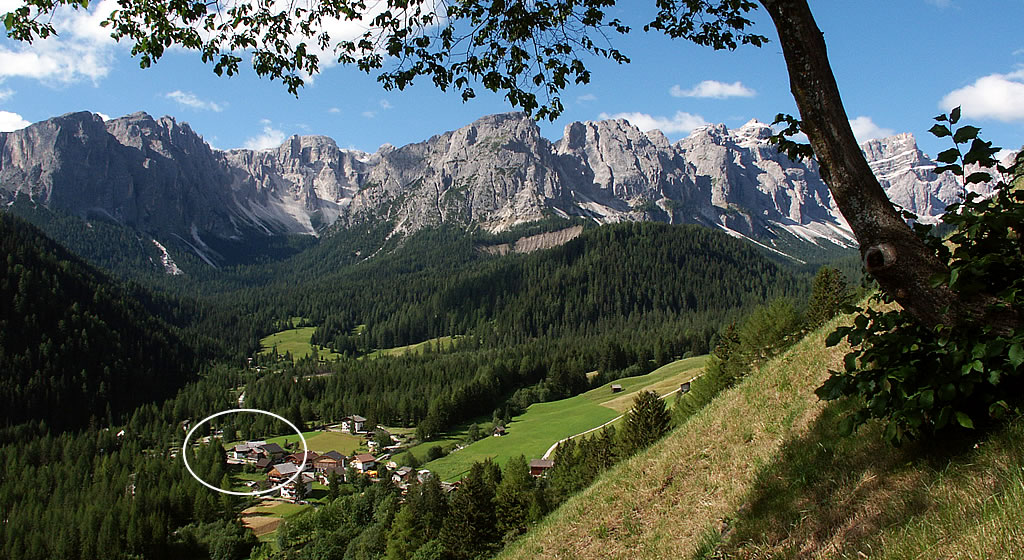 Lage - Ferienwohnungen Urlaub auf dem Bauernhof Fossè